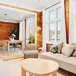 Dinbnb - History Meets Modern I 3-story House Bergen